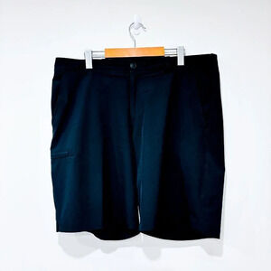 COLUMBIA  Black sports shorts